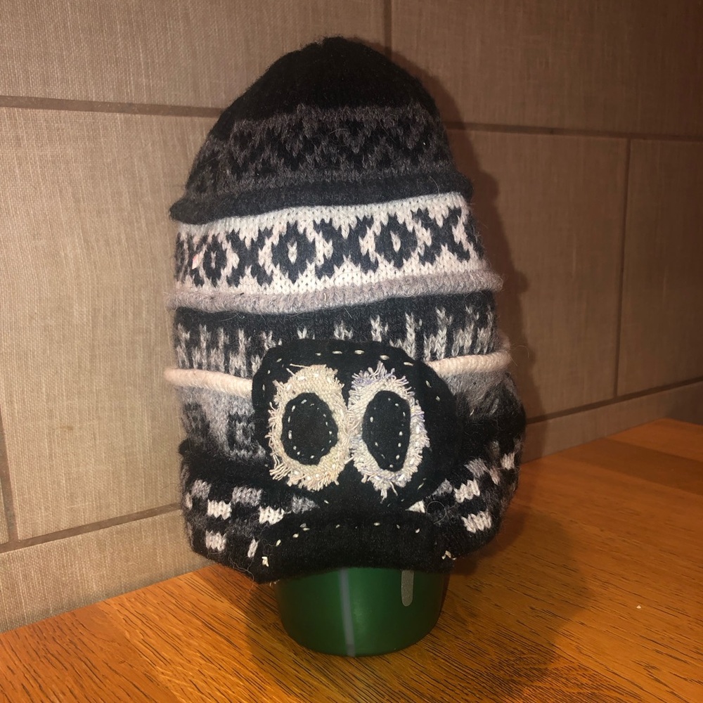 Vintage 1989 Eskimo beanie